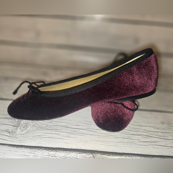 FS/NY Wmens Velvet Round Toe Slip On Ballet Flats Burgundy Size 37 - Picture 3 of 7
